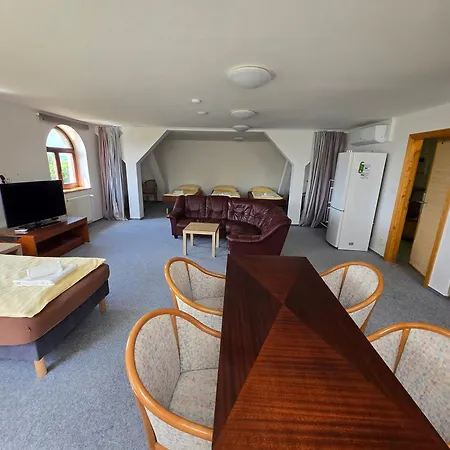 Restaurant Na Statku Hotel 3*
