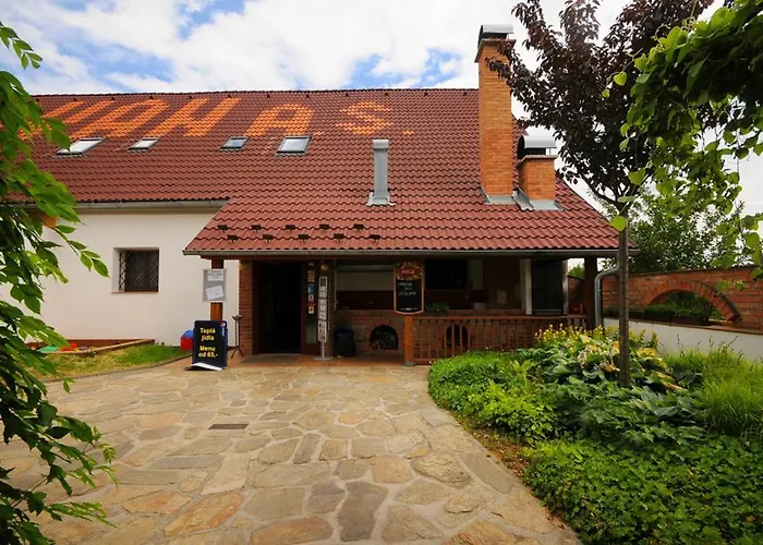 Restaurant Na Statku 3*